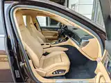 Фото 24 - Porsche Panamera