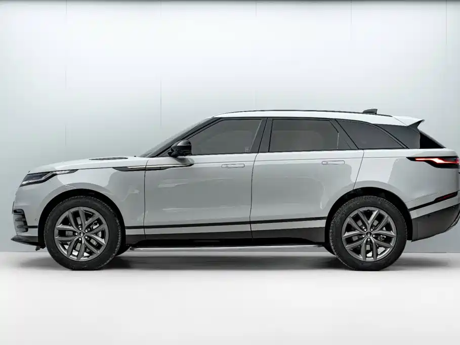 صورة 4 - Land Rover Range Rover Velar