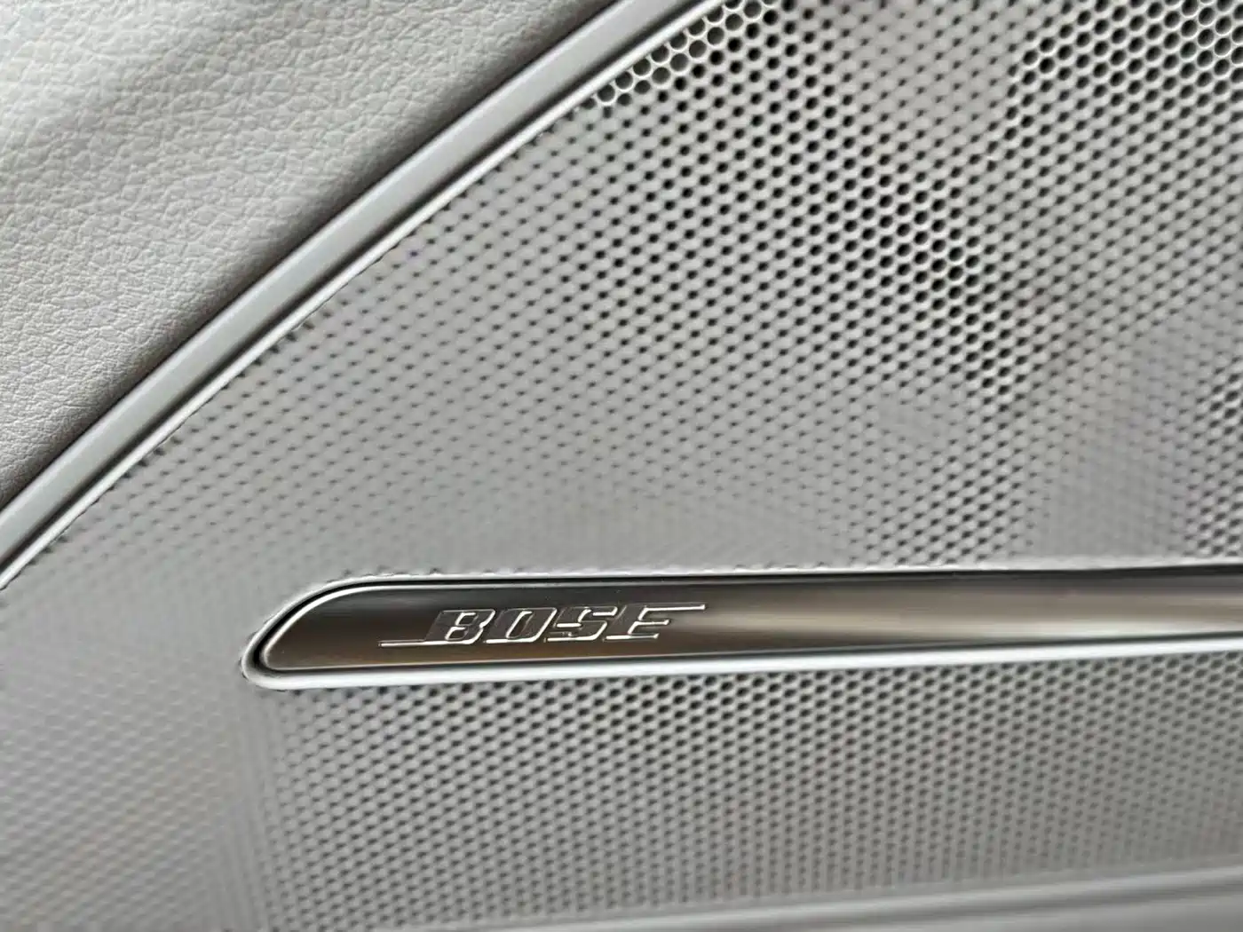 Audi A8 2012 A8L 45 TFSI quattro Luxury фото 15