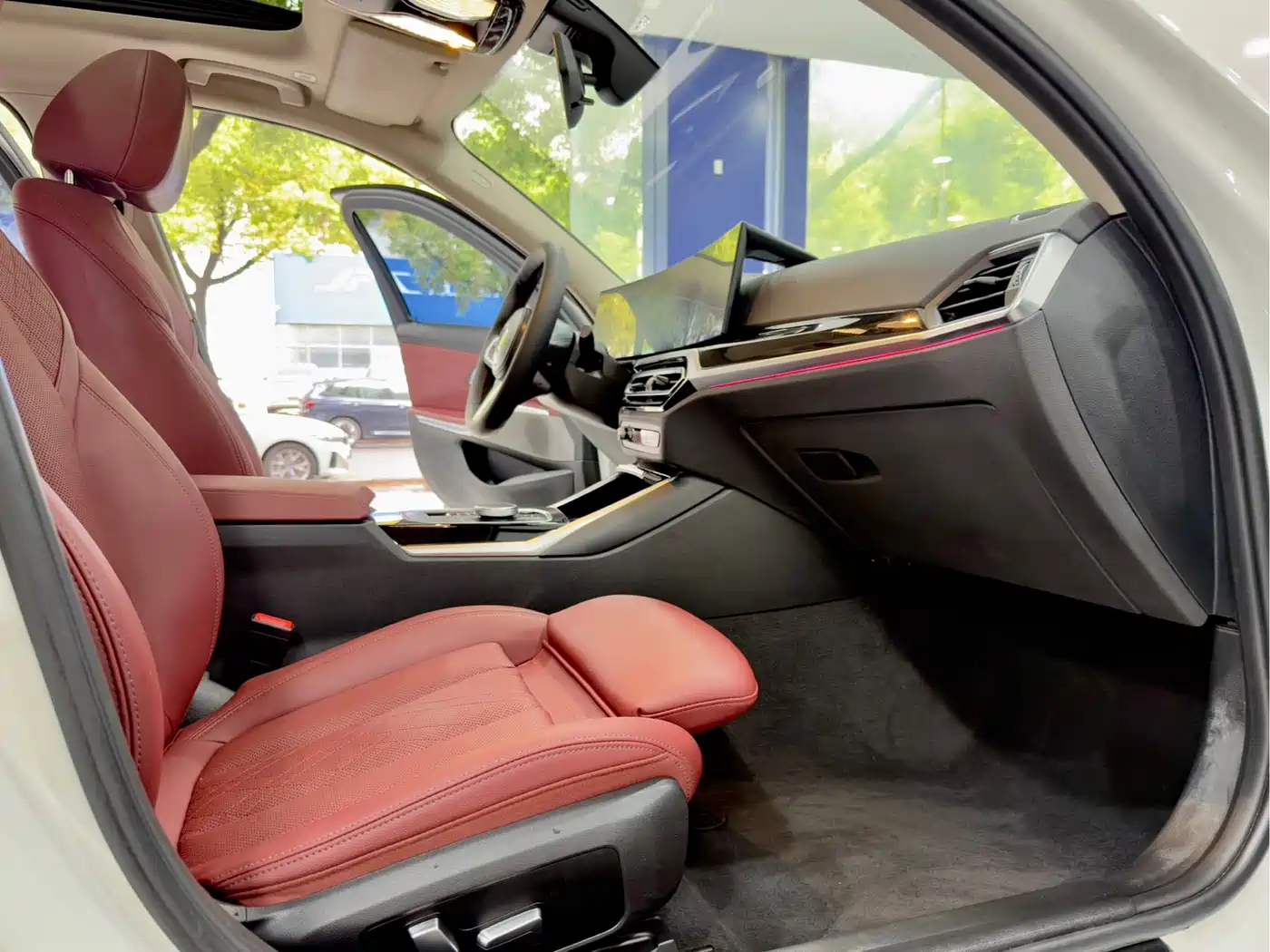 BMW i3 2022 eDrive 35 L фото 13