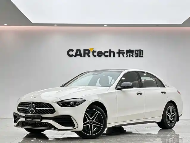 Mercedes-Benz C-Class 2023 Facelift C 260 L Night Sport Edition — фото 1