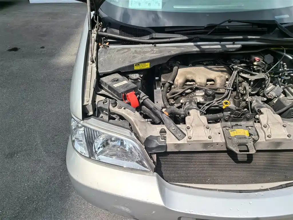 Photo 16 - Buick GL8