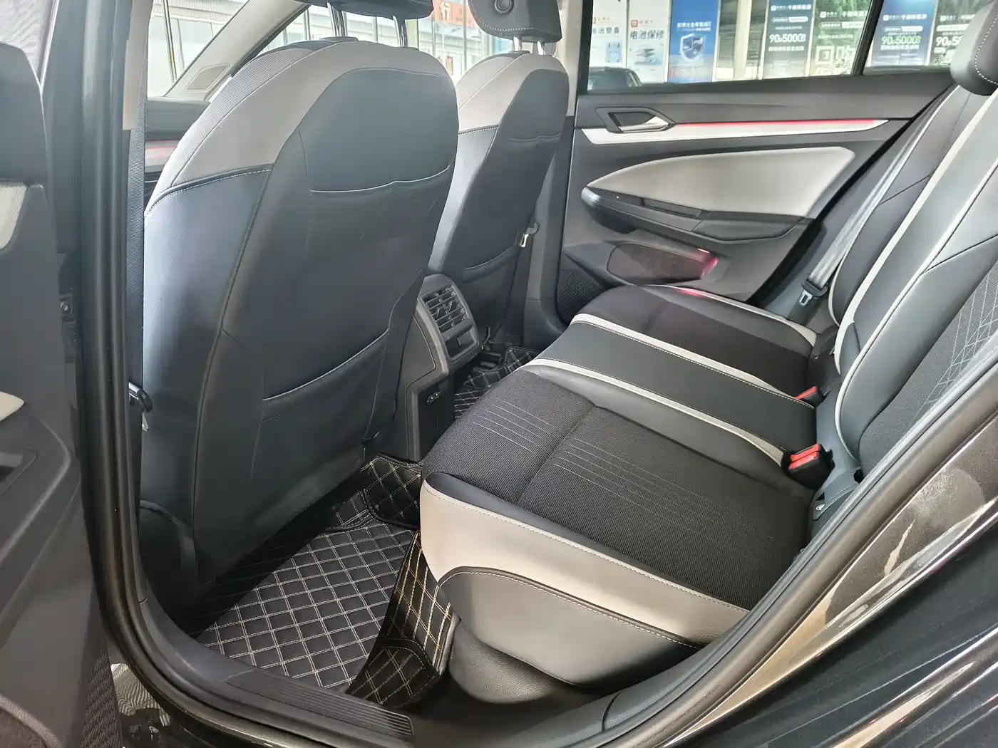 Volkswagen Golf 2021 280TSI DSG Pro фото 8