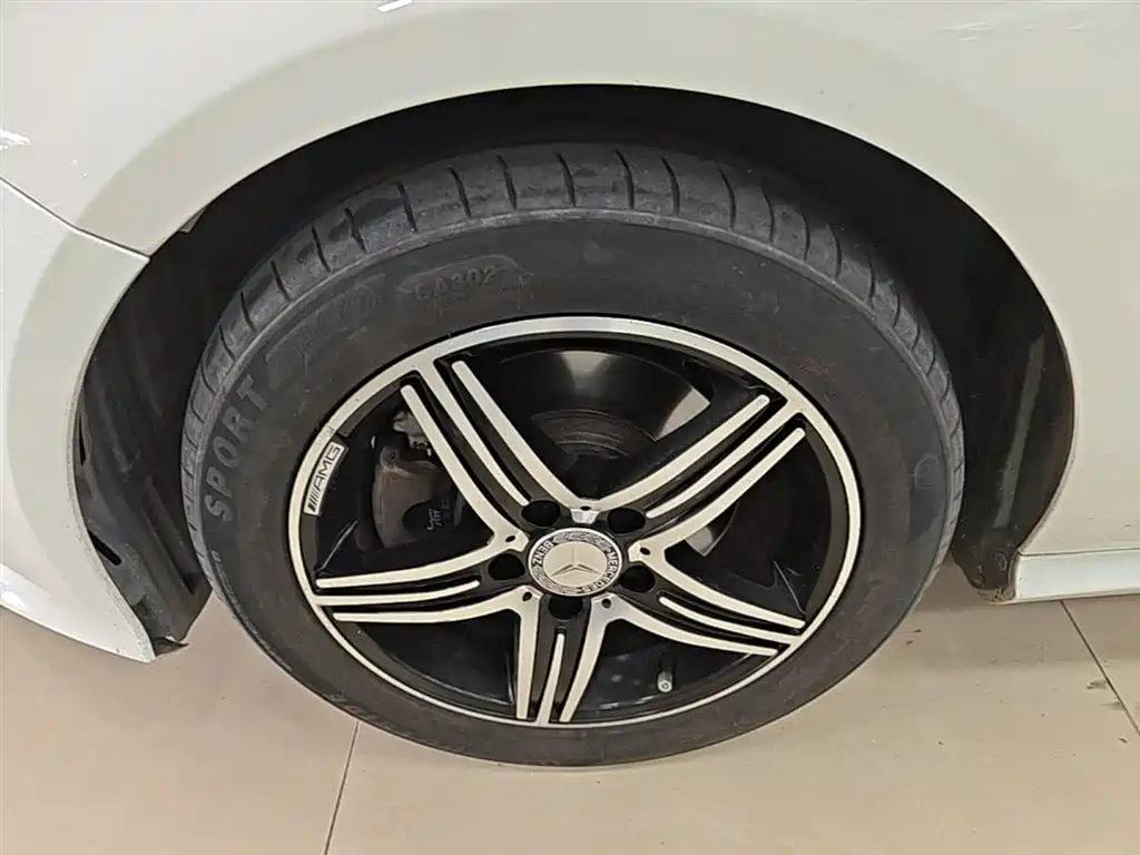 Mercedes-Benz A-Class (Import) 2015 A 180 Standard фото 23