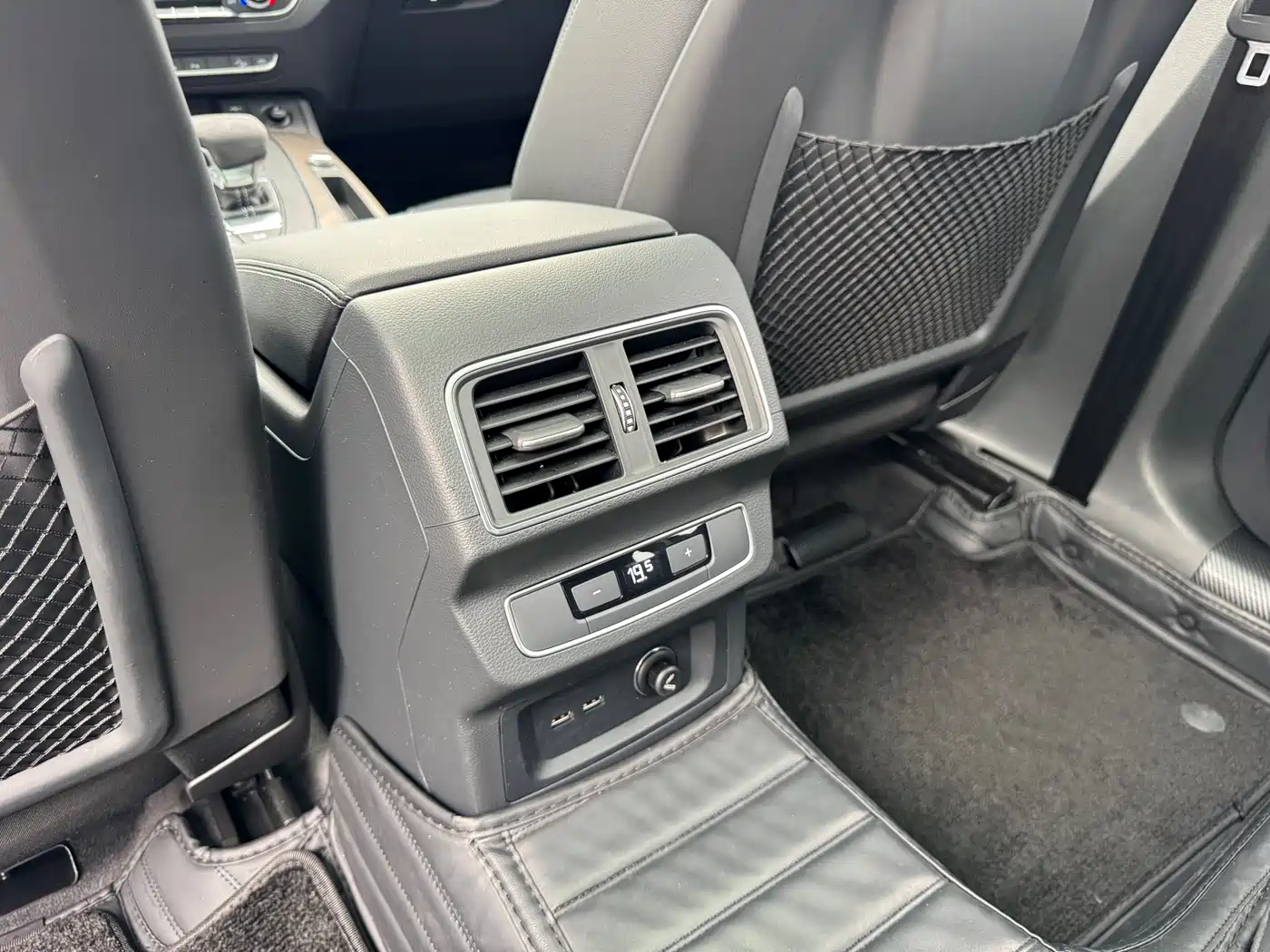 Audi Q5L 2022 Facelift 40T Luxury Elegance фото 14