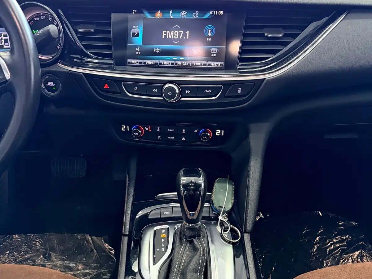 Buick Regal 2019 20T Elite China VI фото 14