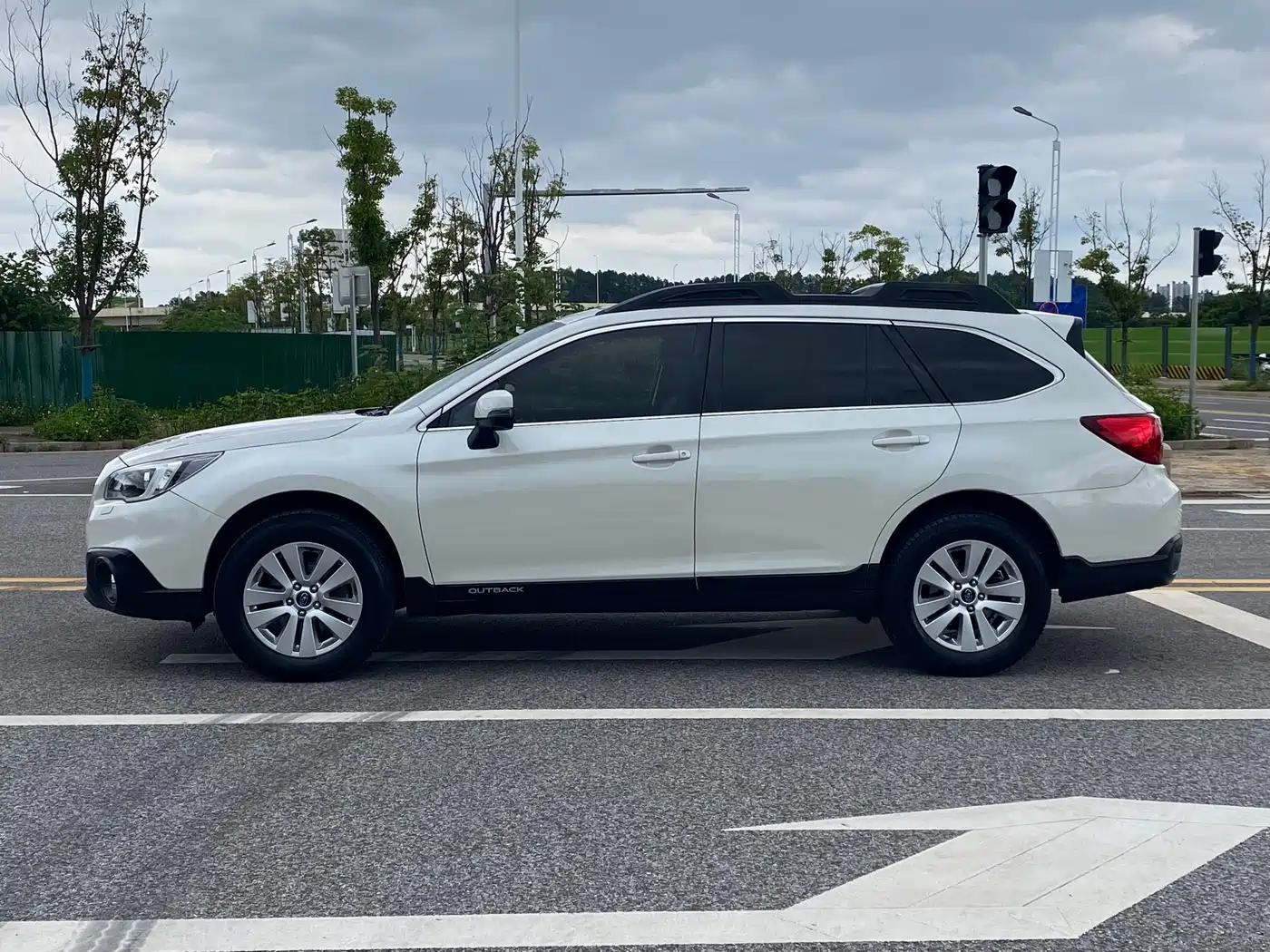Subaru Outback 2017 2.5i Luxury Navigation Edition EyeSight фото 12
