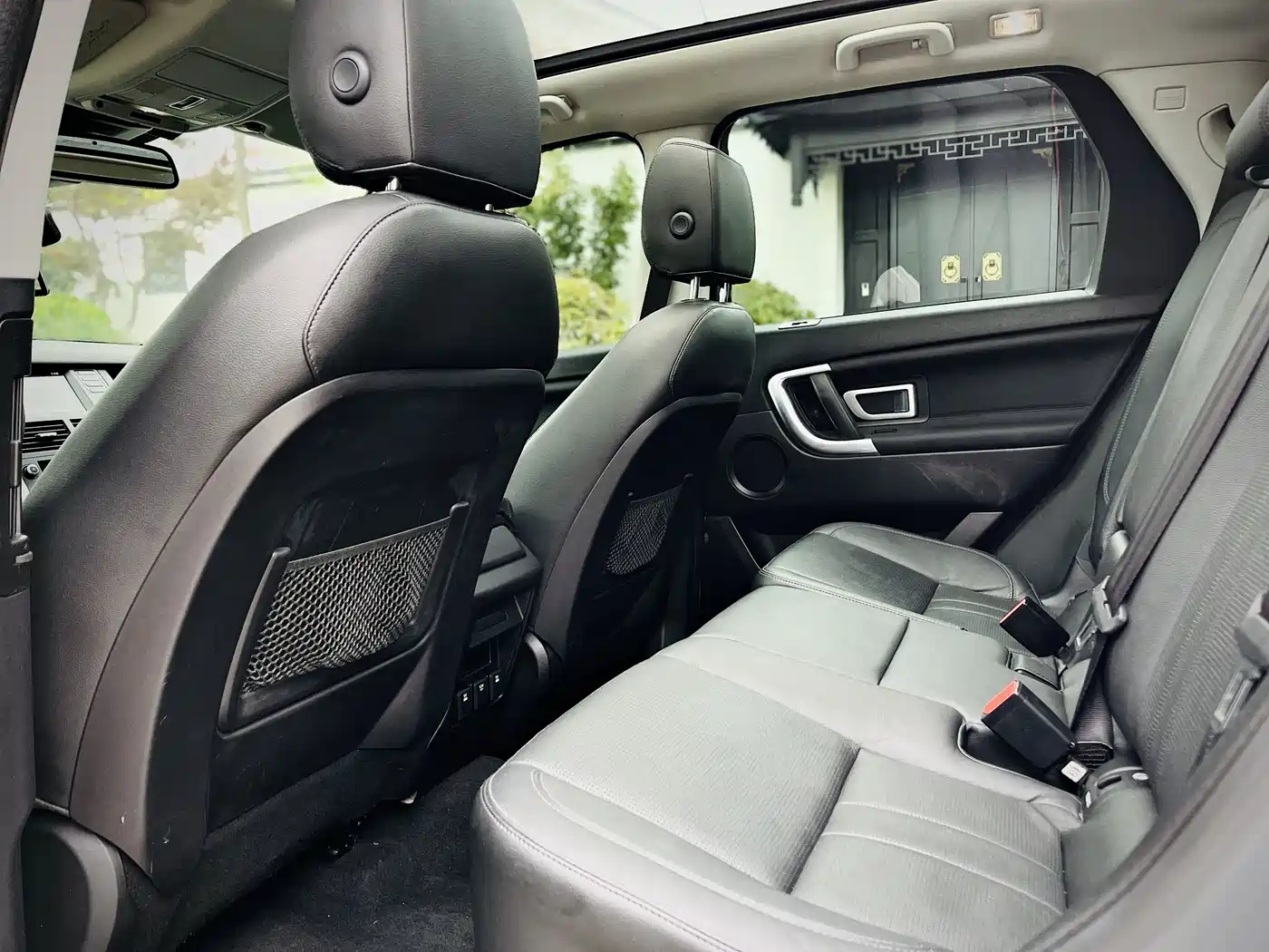 Land Rover Discovery Sport 2019 240PS HSE Edition China VI фото 14