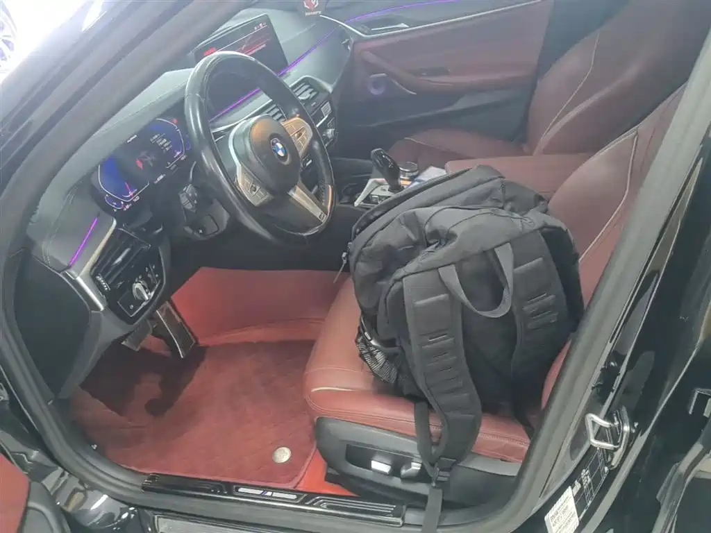 BMW 5 Series 2023 530Li Leading M Sport Package фото 15