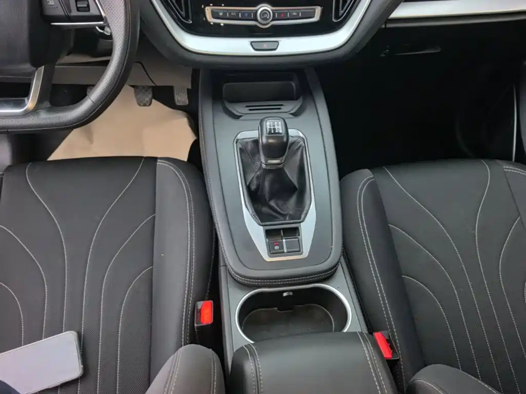 Jetour X70M 2022 2022 1.5T Manual Avant-garde Partner 5-seater