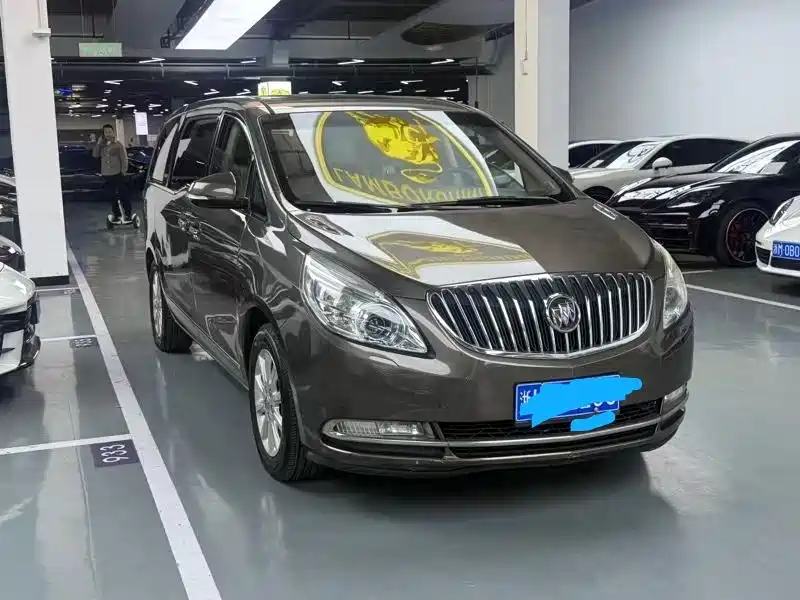 Buick GL8 2011 3.0L XT Luxury Business Flagship фото 3
