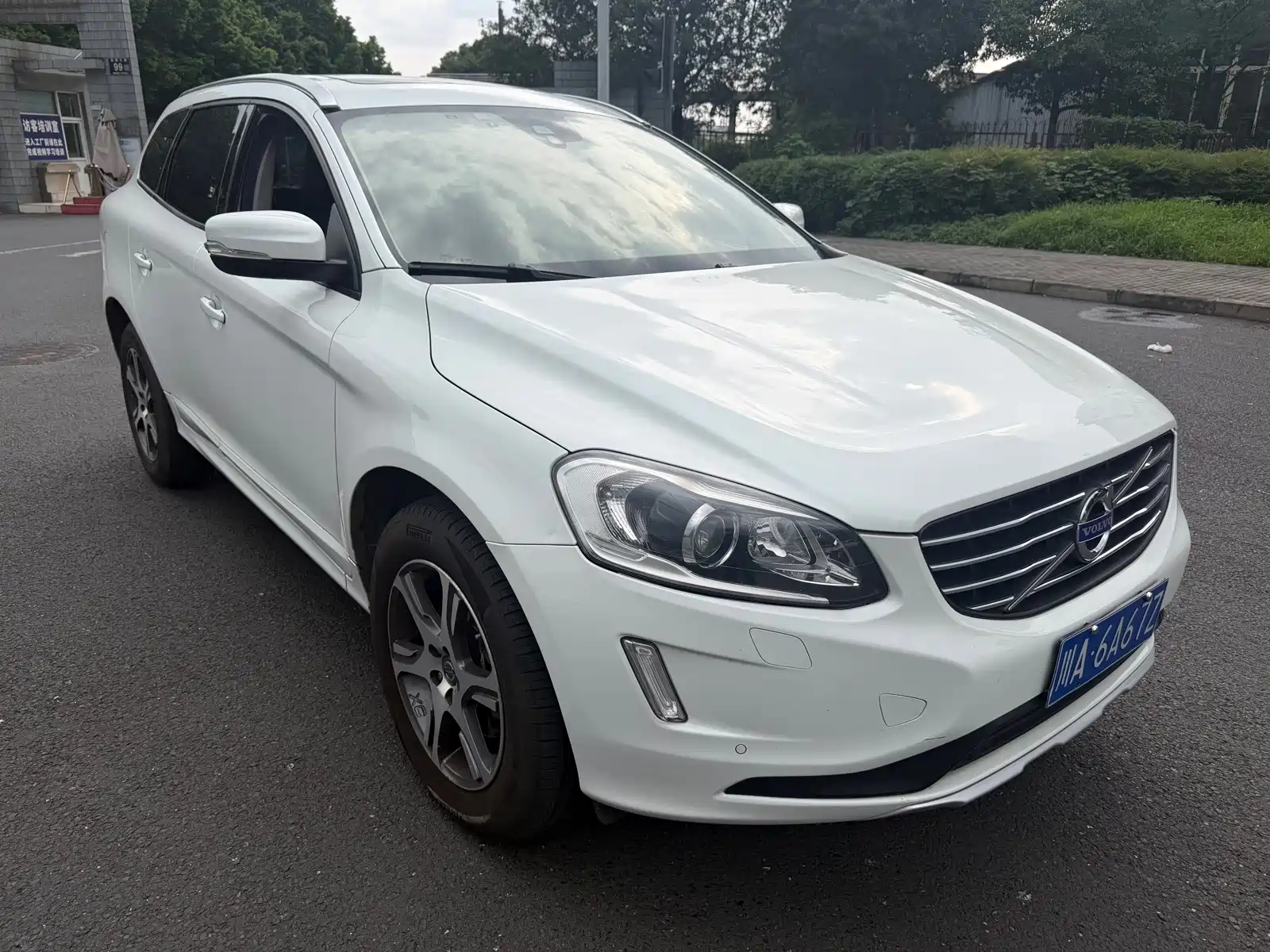 Photo 3 - Volvo XC60 (Import)