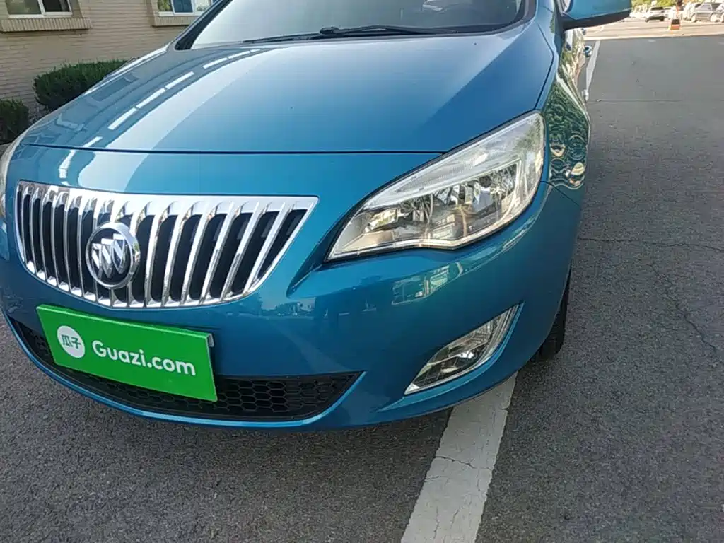 Фото 24 - Buick Excelle