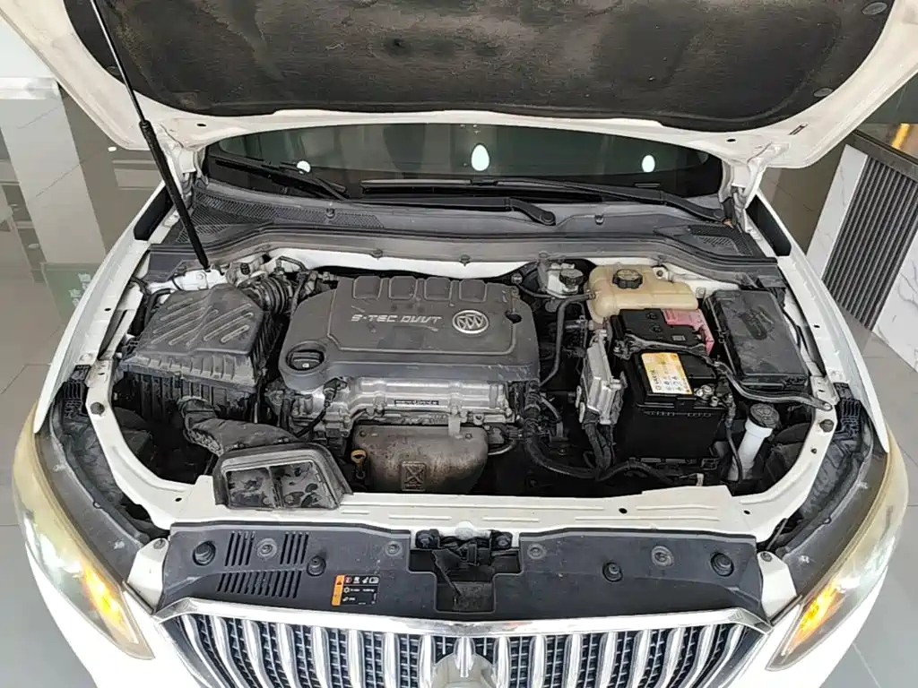 Фото 20 - Buick Excelle