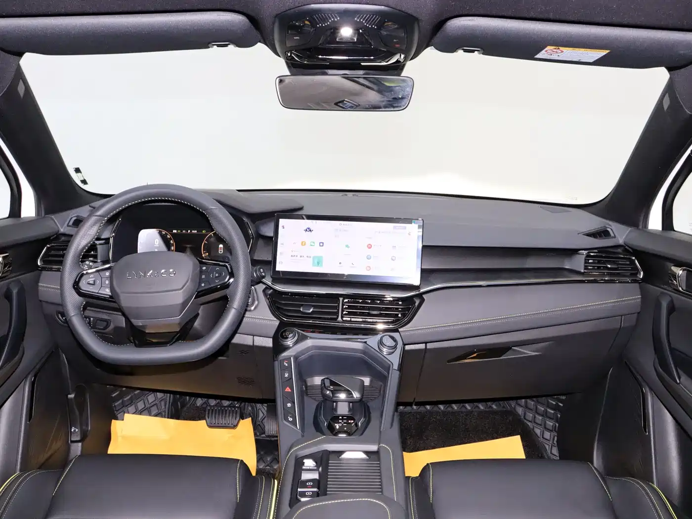 Lynk & Co 06 2023 Remix 1.5T Power Halo фото 18