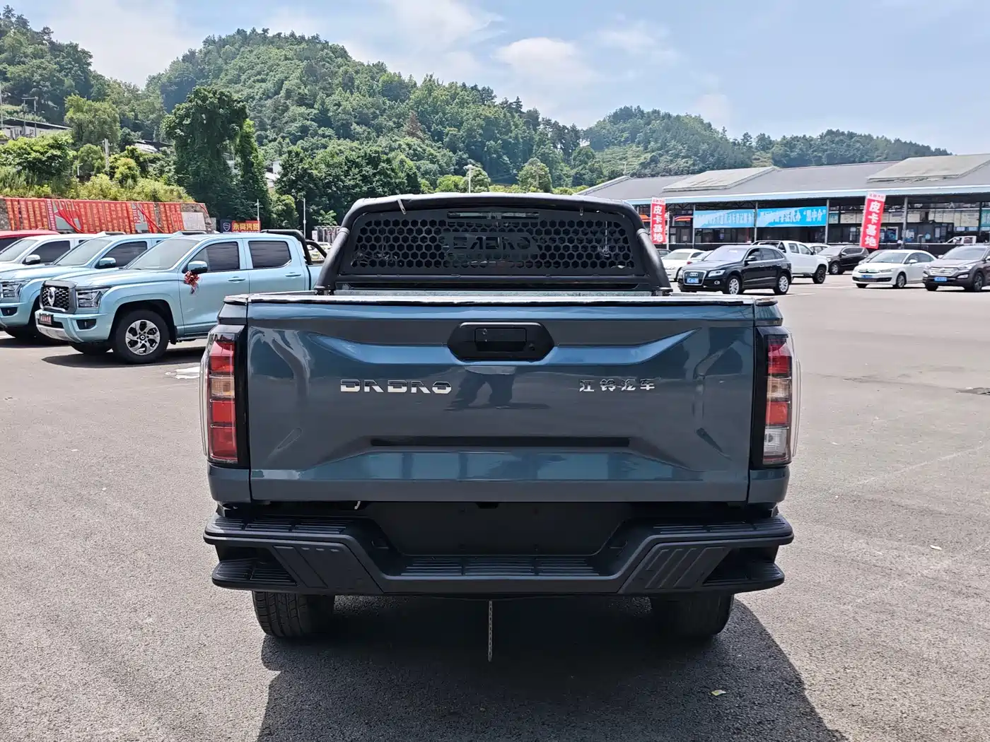 Jiangling Dadao 2025 2024 All-Rounder 2.3T Diesel Automatic 4WD Comfort Flatbed