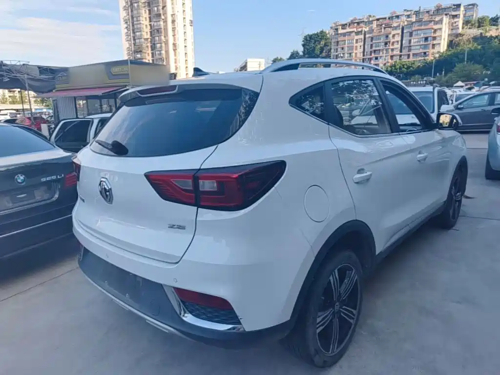 MG ZS 2018 2018 1.5L Automatic Luxury China V