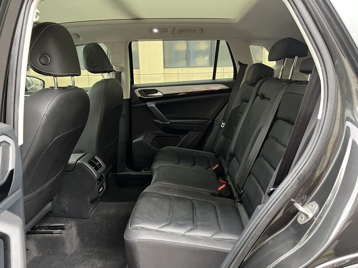 Volkswagen Tayron 2020 280TSI 2WD Luxury Smart Edition фото 7