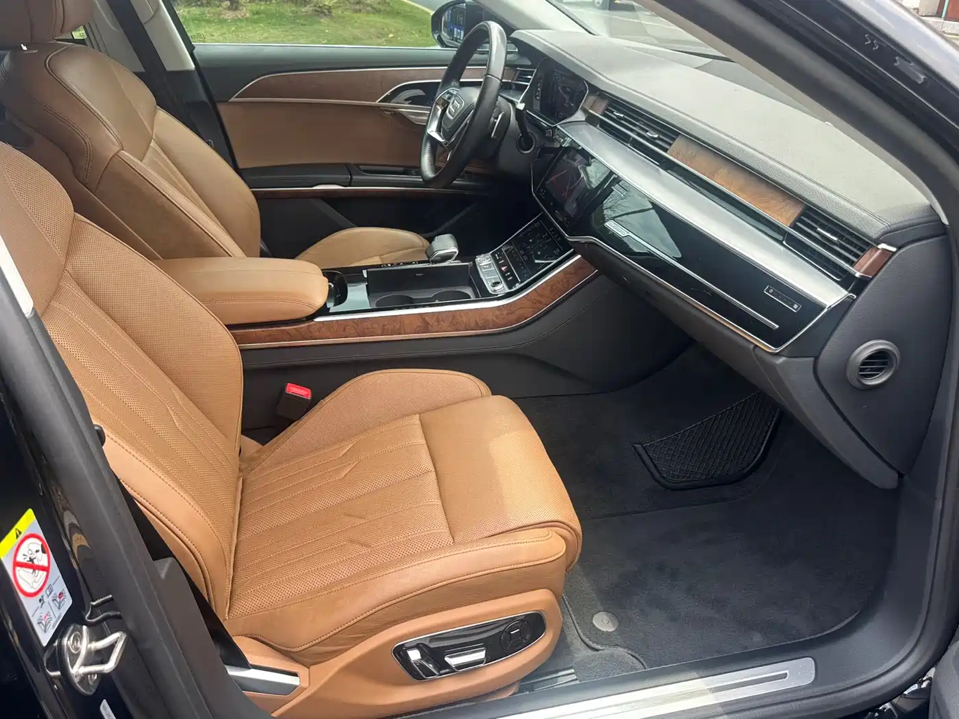 Audi A8 2019 Plus A8L 50 TFSI quattro Luxury фото 5
