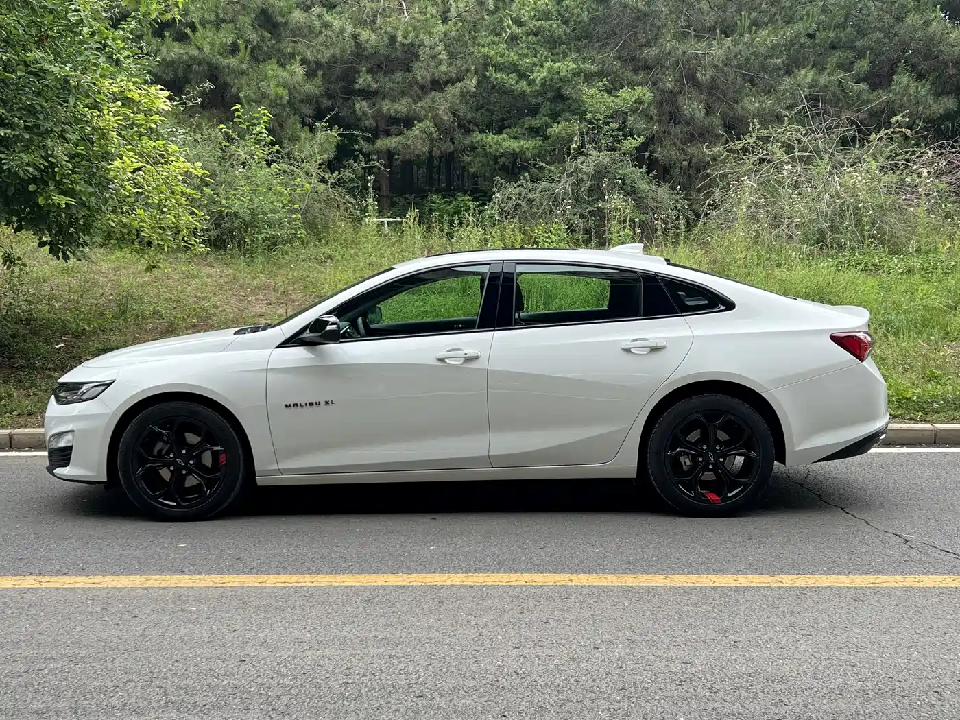 Chevrolet Malibu XL 2020 Redline 550T Auto Connect Edition фото 3