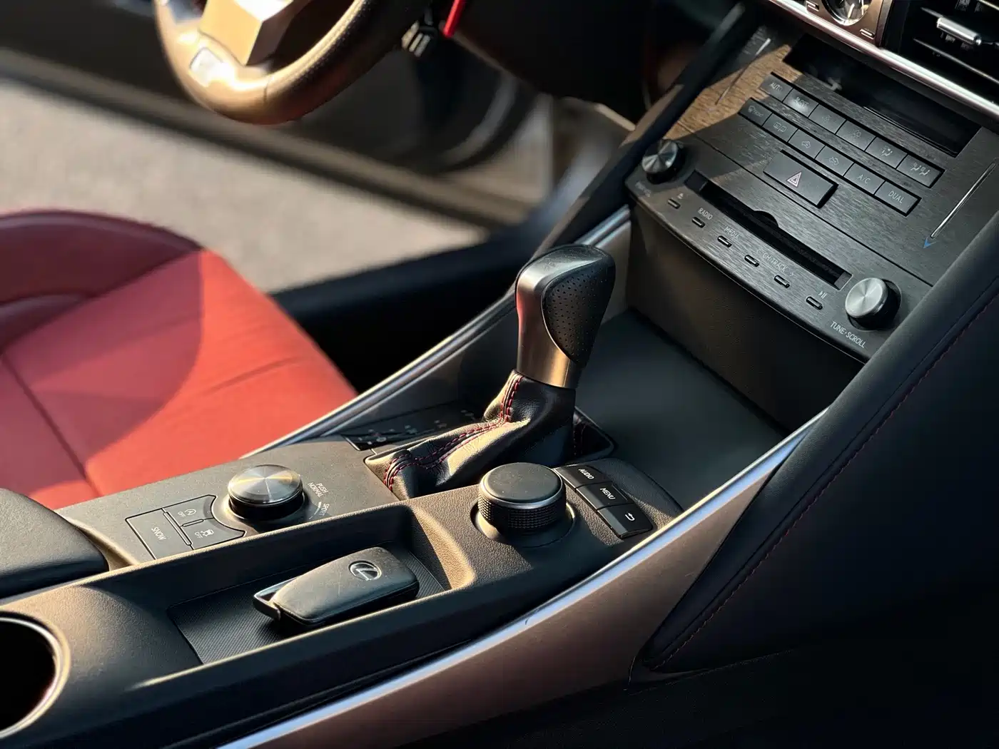 Lexus IS 2019 2017 300 F SPORT