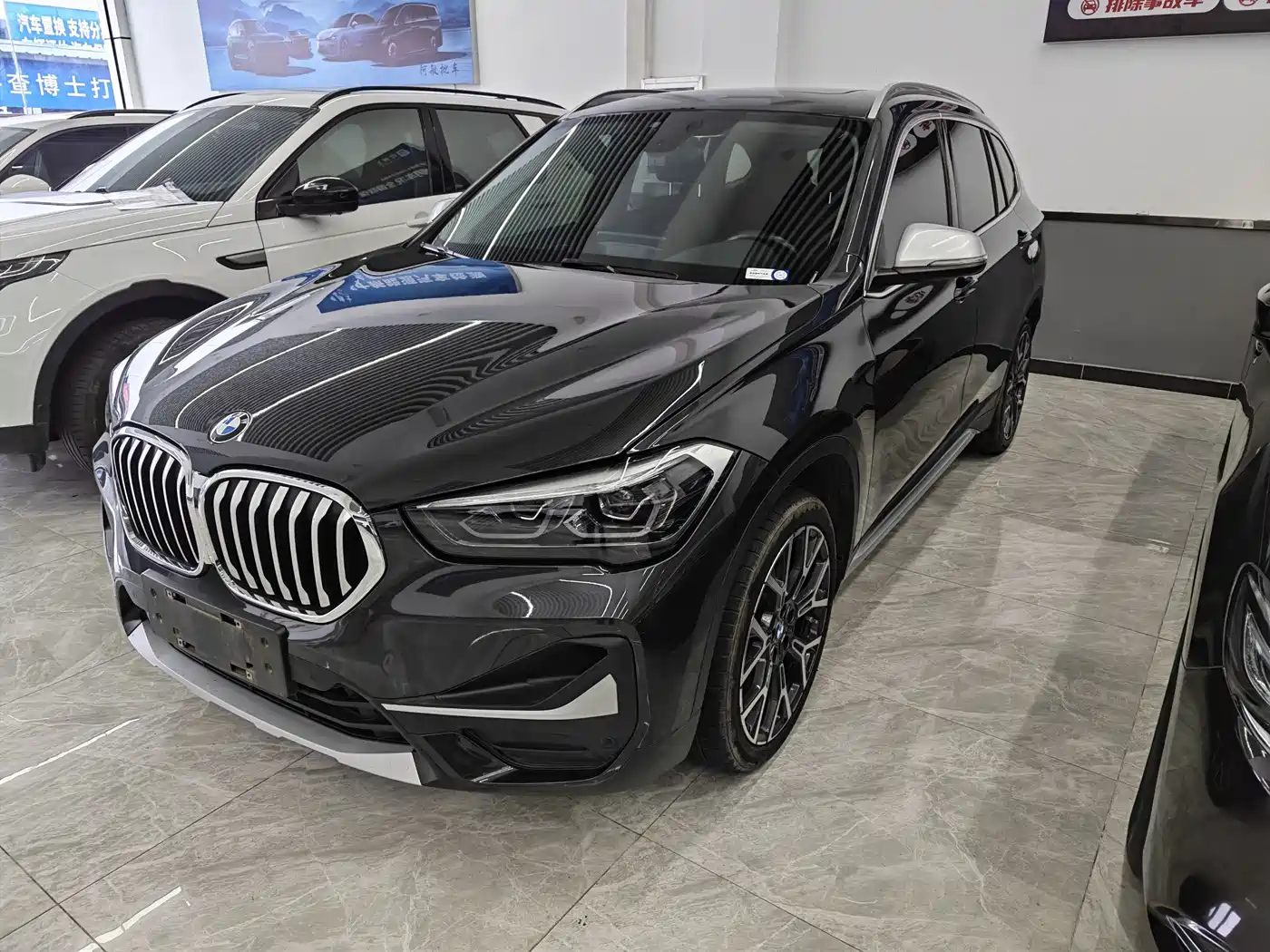 BMW X1 2022 xDrive25Li Premium