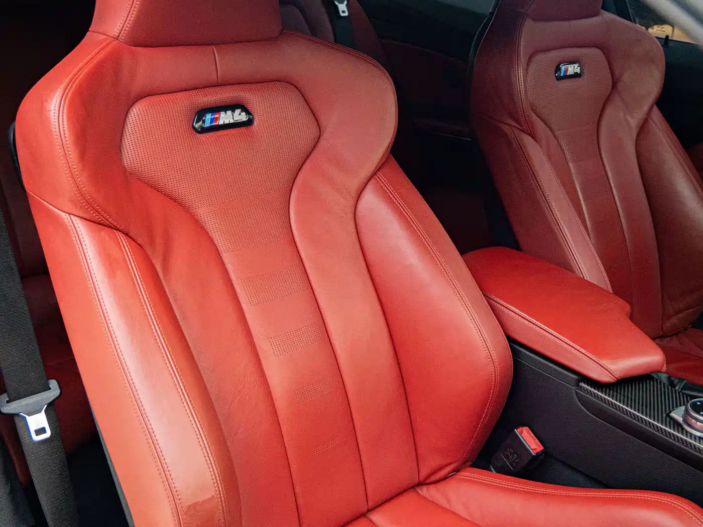 Фото 23 - BMW M4