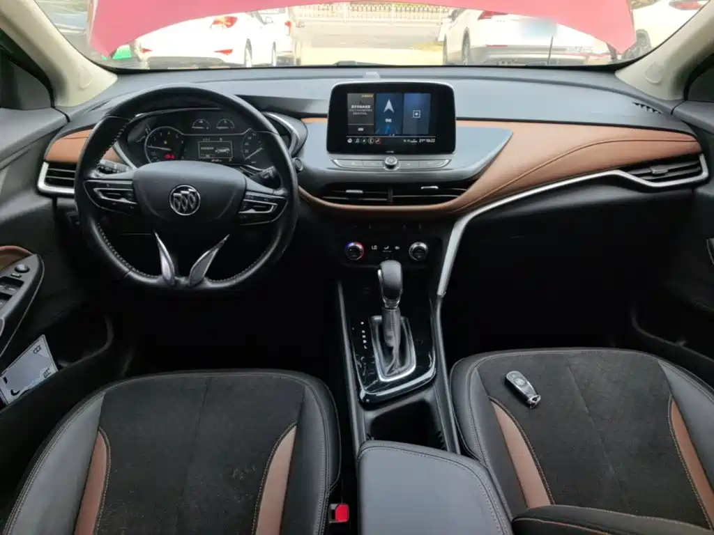 Фото 10 - Buick Encore