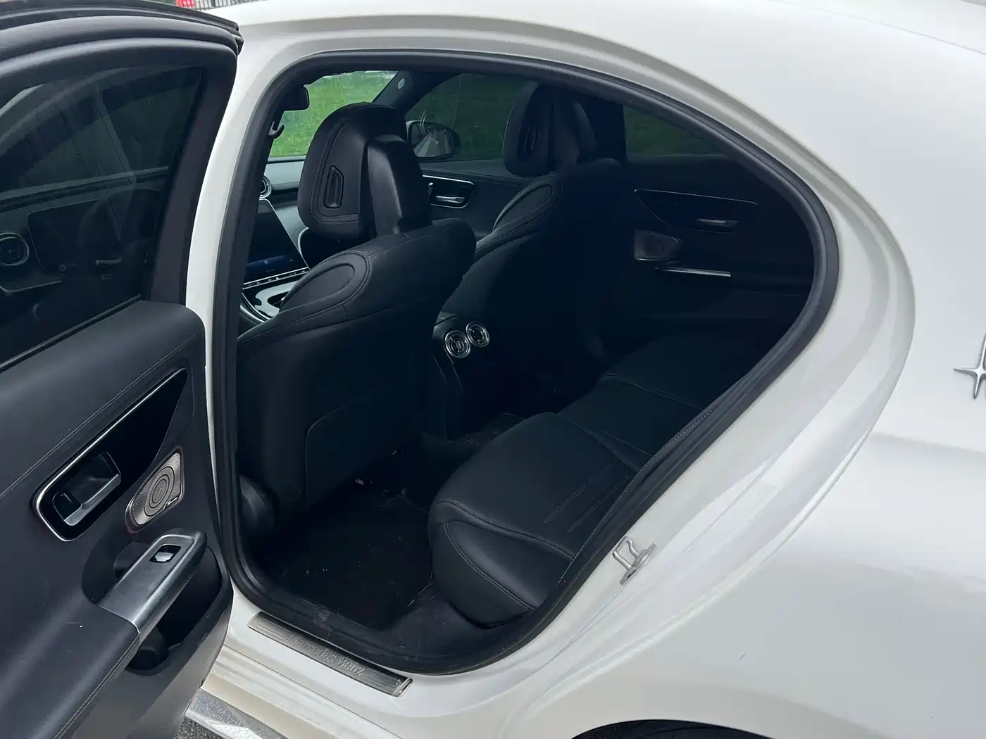 Mercedes-Benz C-Class 2024 C 200 L Sport Edition фото 5