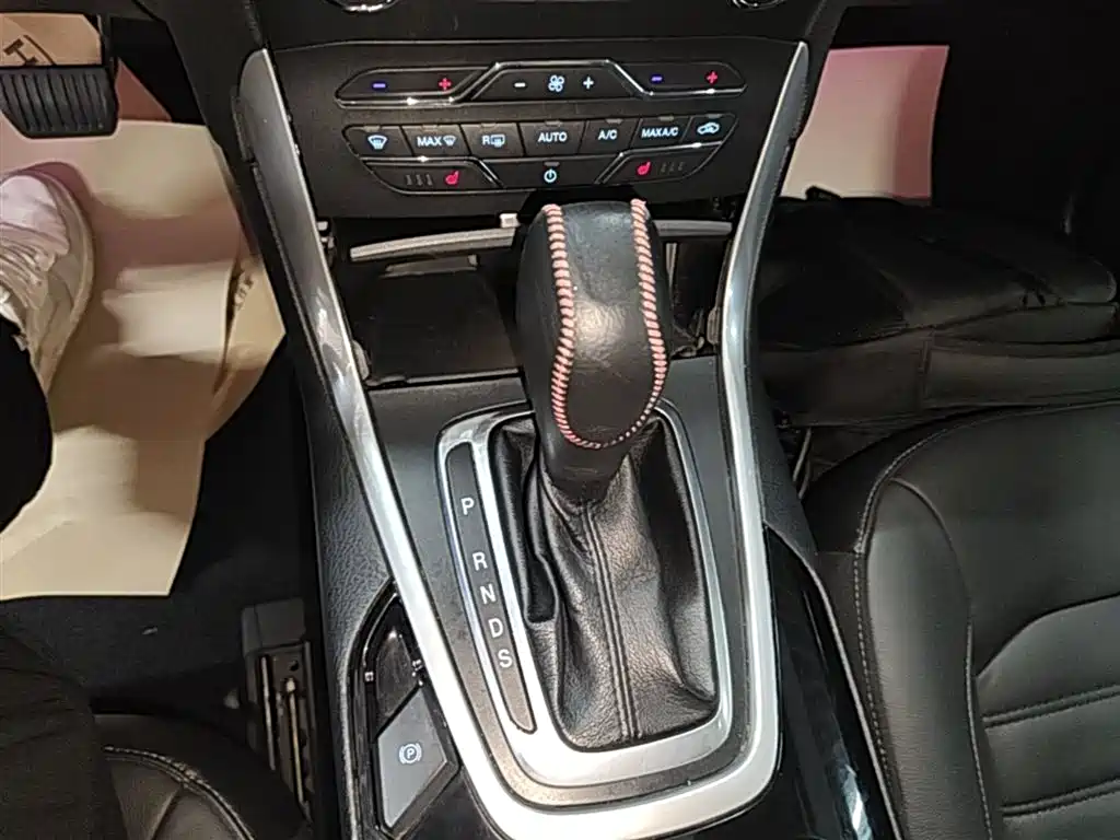 Ford Edge 2015 2015 2.0T GTDi 4WD Luxury