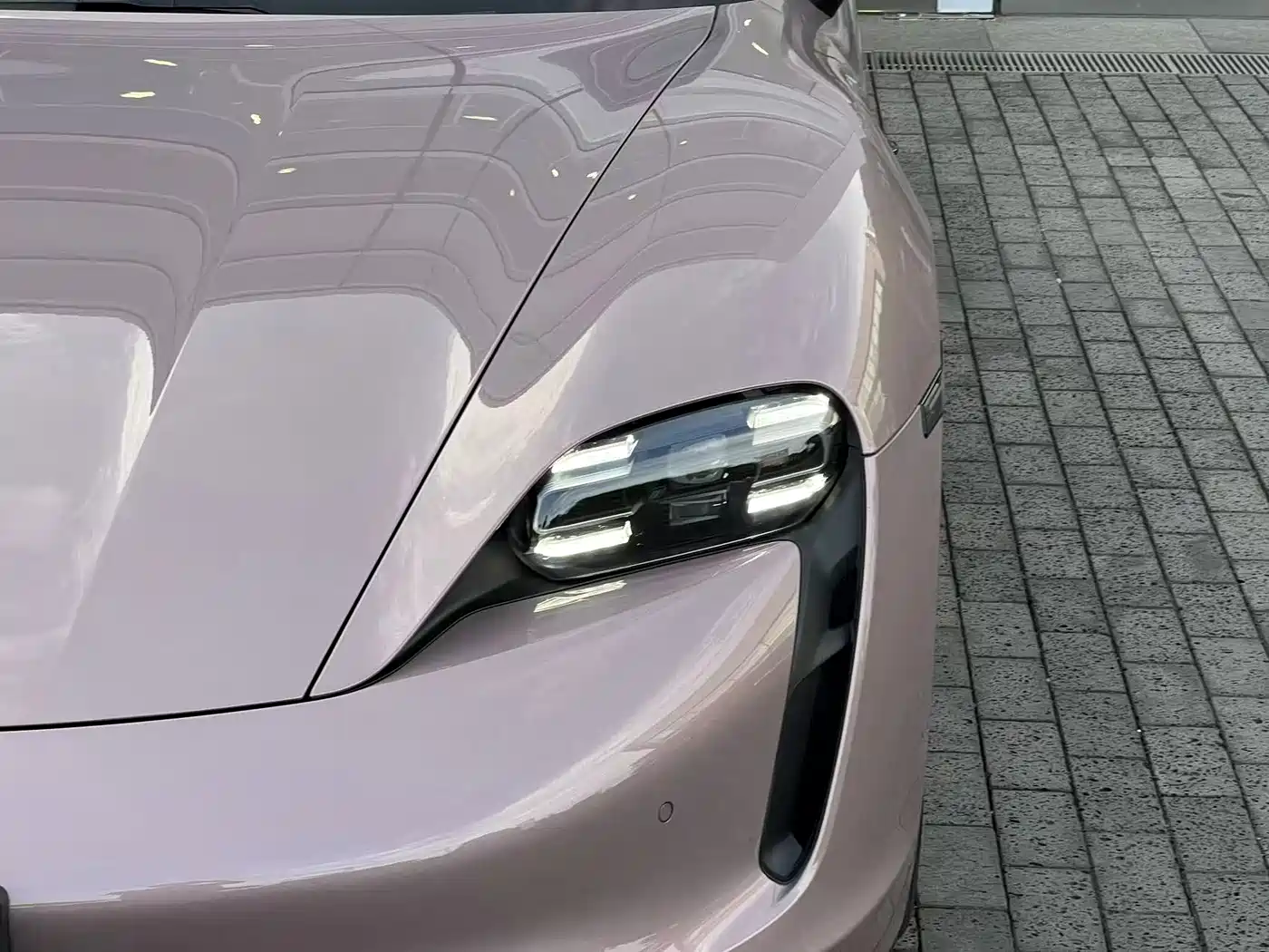 Porsche Taycan 2020 Taycan фото 6