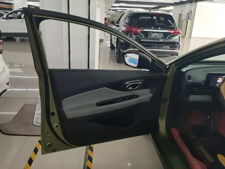 GAC Trumpchi Trumpchi Emkoo 2022 2021 270T DCT J16 Edition