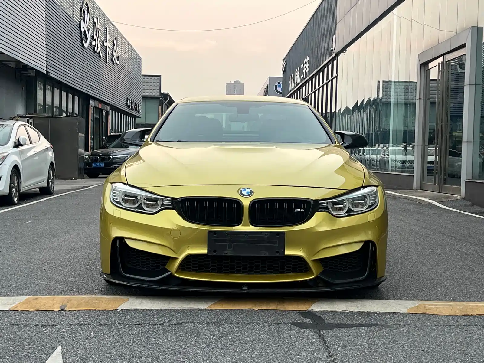 Фото 2 - BMW M4