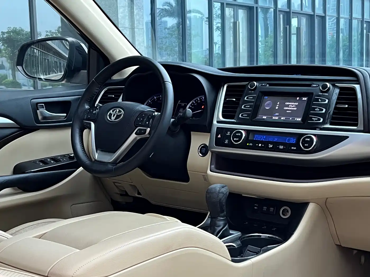 Toyota Highlander 2018 2.0T 4WD Luxury 7-seater China VI фото 12