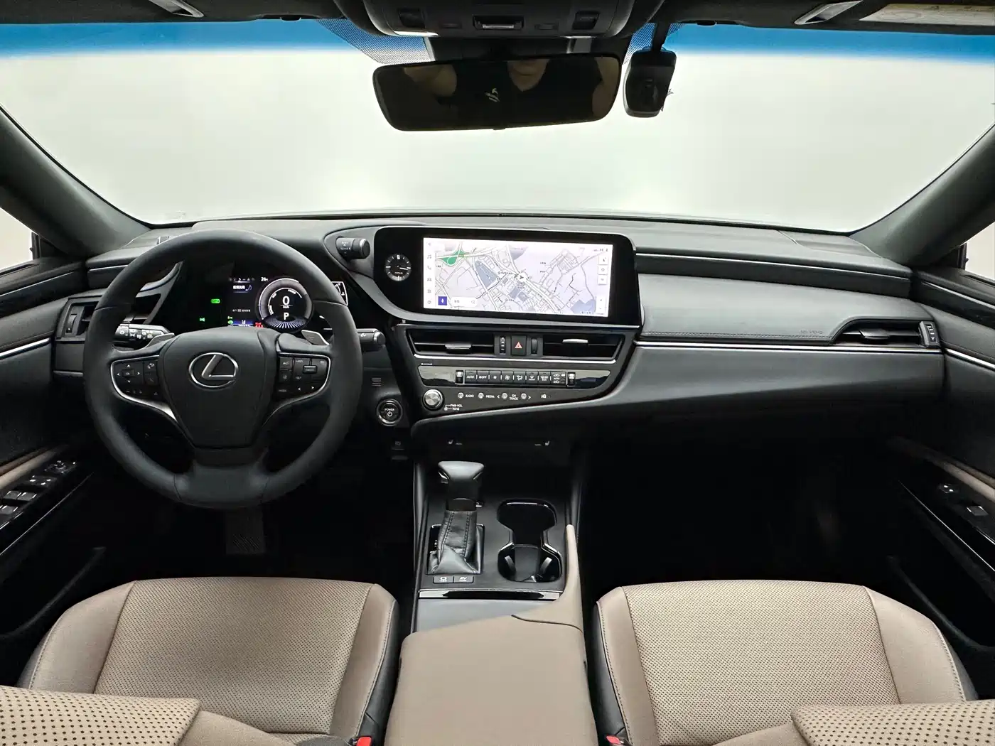 Lexus ES 2022 300h Excellence Edition фото 9