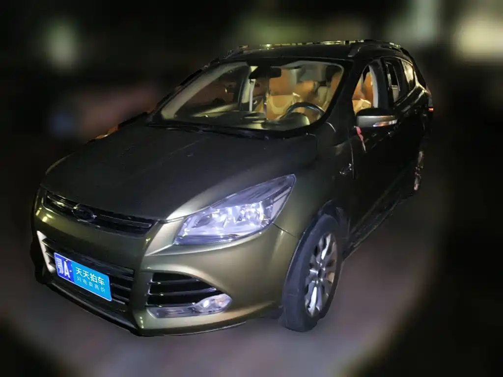 Фото 1 - Ford Kuga