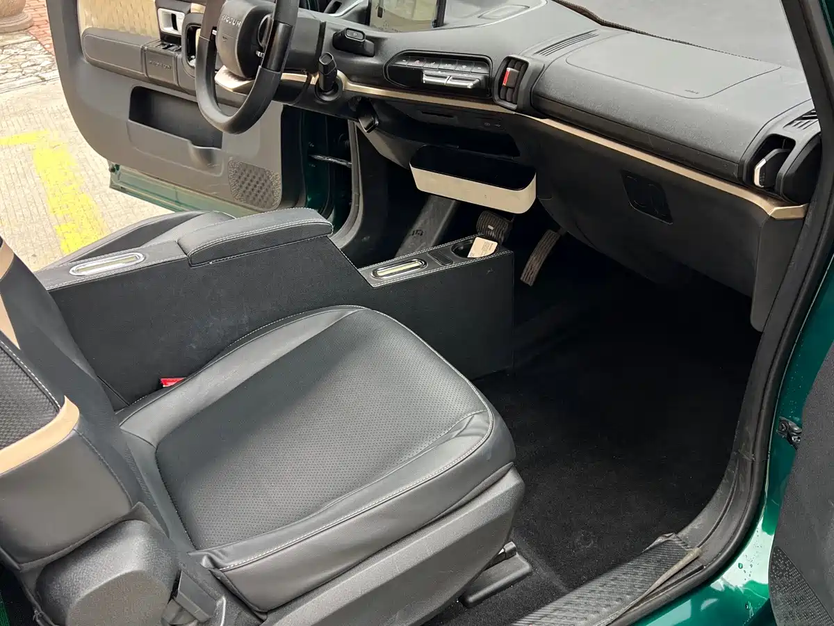 Photo 11 - Baojun KiWi EV