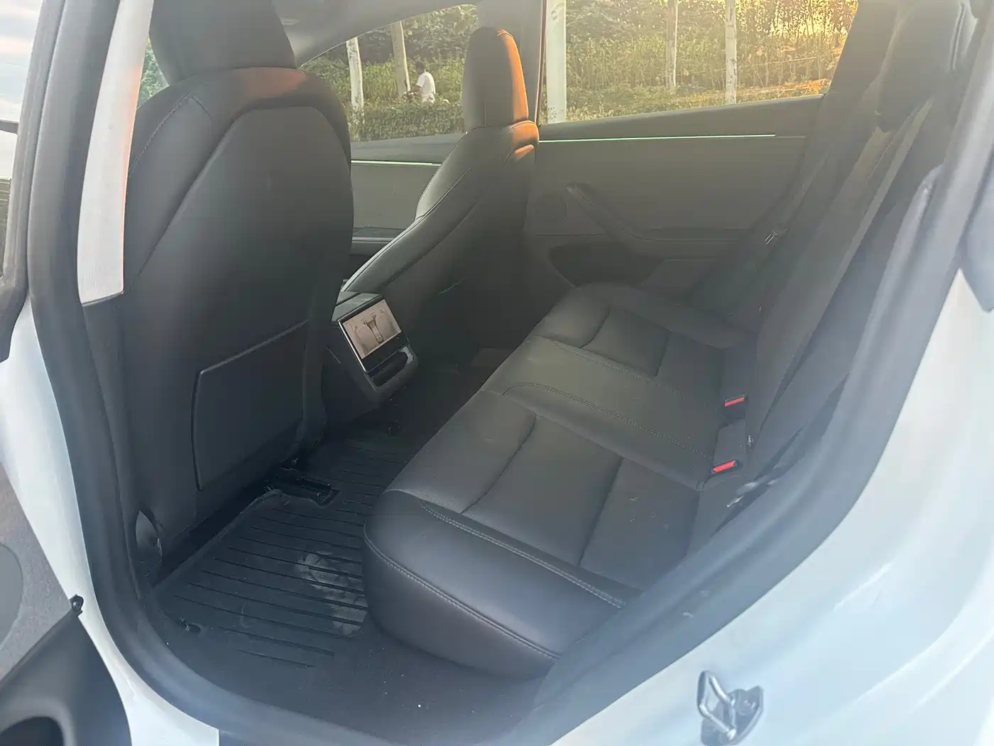 Photo 5 - Tesla Model 3