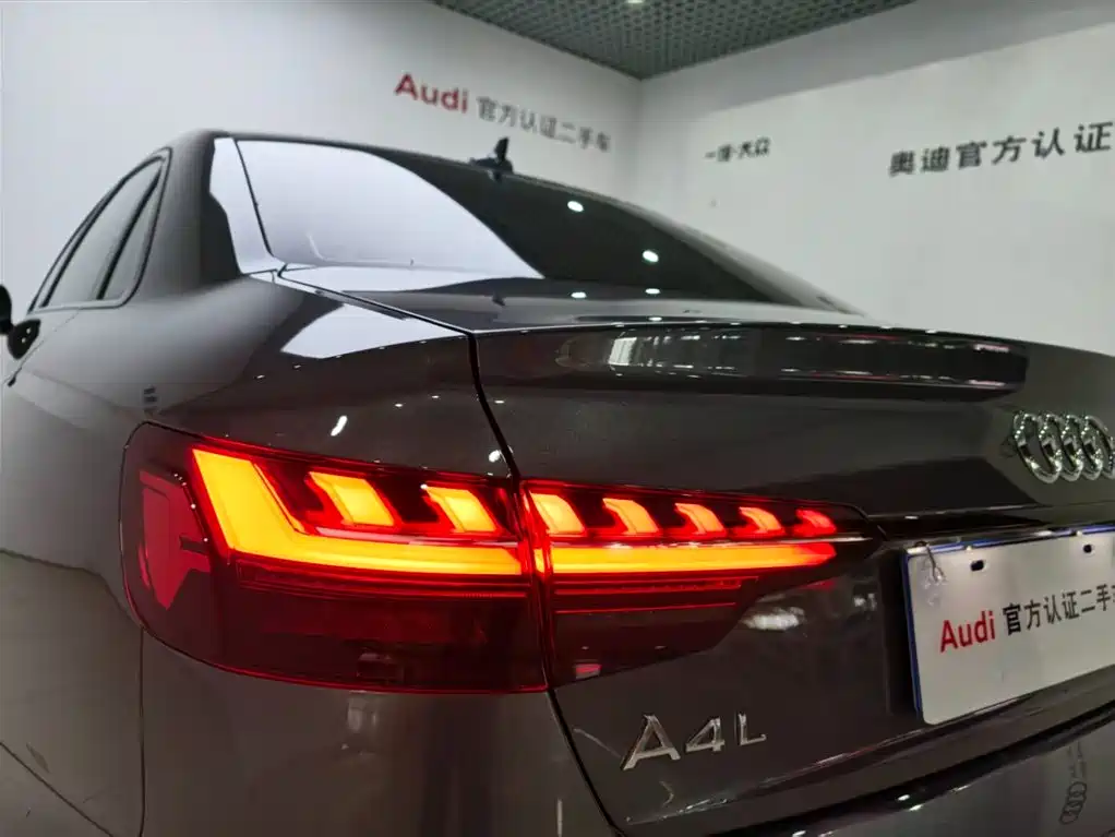 Audi A4L 2024 40 TFSI Luxury Dynamic фото 16