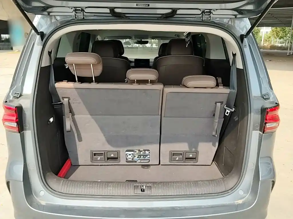 Roewe iMAX8 2024 2023 400TGI Comfort Edition