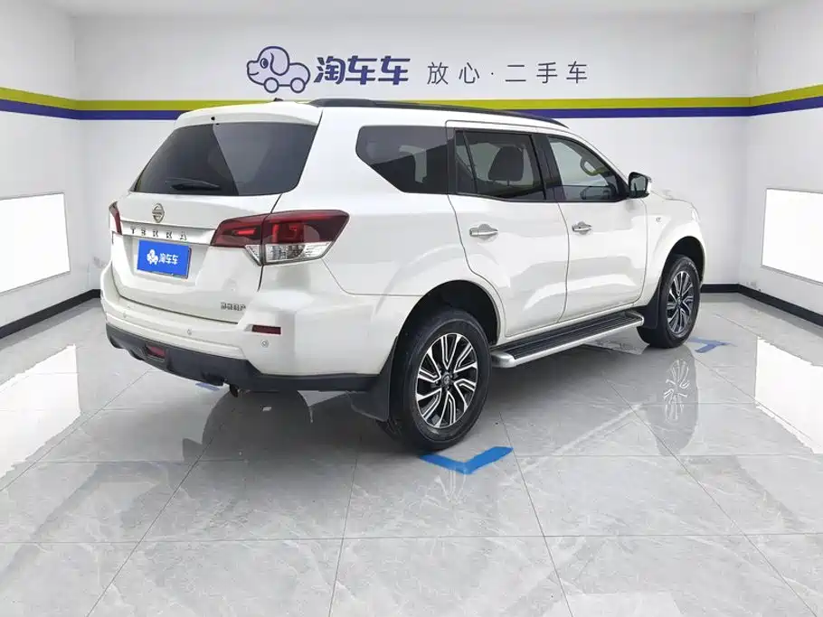 Nissan Terra 2023 2020 2.5L XL Upper Automatic 2WD Luxury Edition