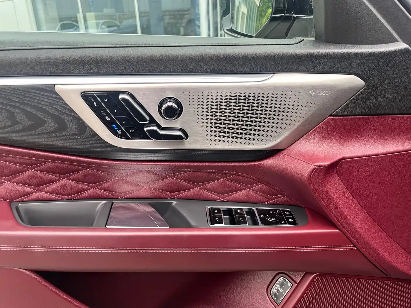 Cadillac CT6 2023 28T Premium Model фото 6