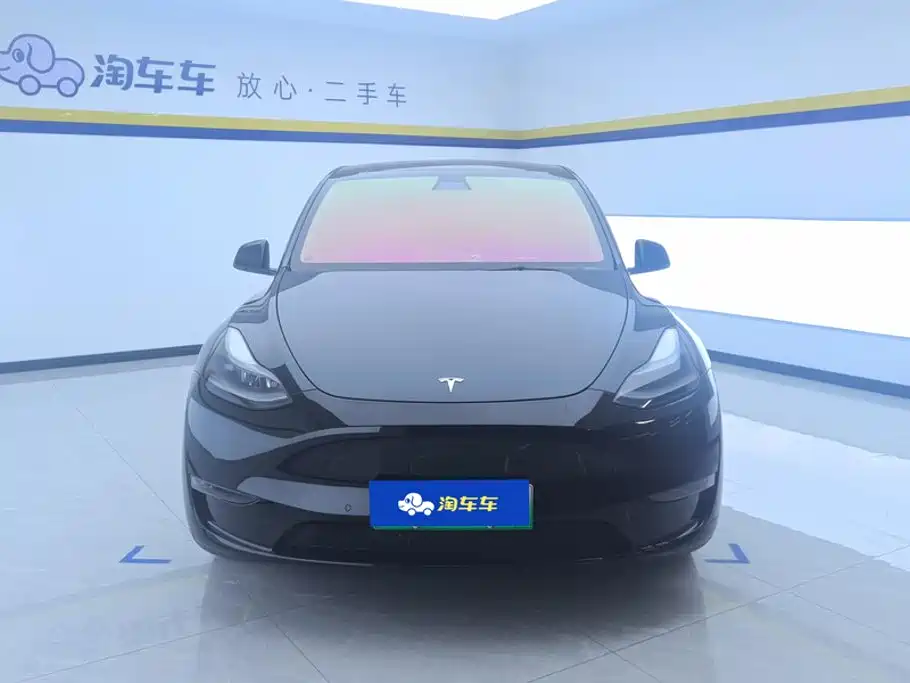 Фото 2 - Tesla Model Y