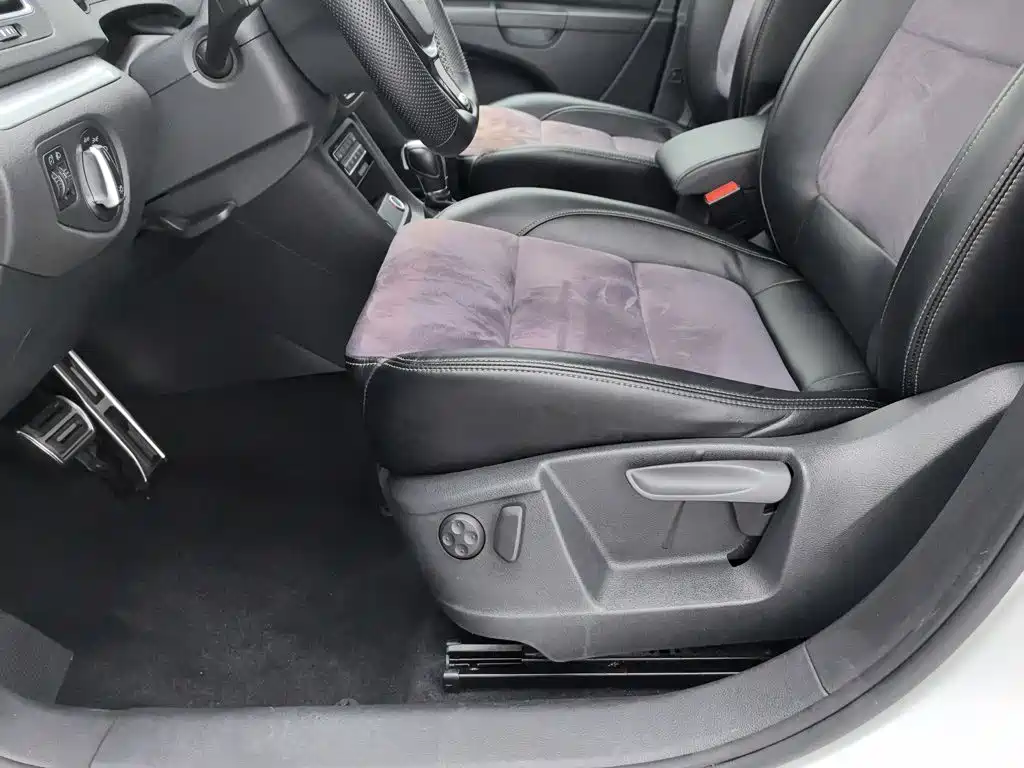 Фото 20 - Volkswagen Sharan
