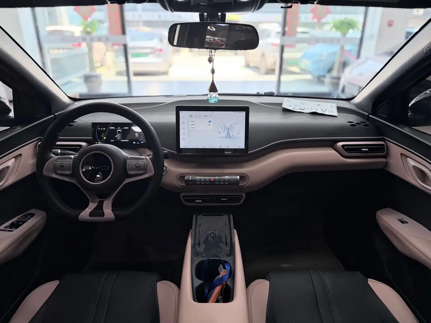 BYD Seagull 2024 Glory Edition 305km Freedom Edition фото 9