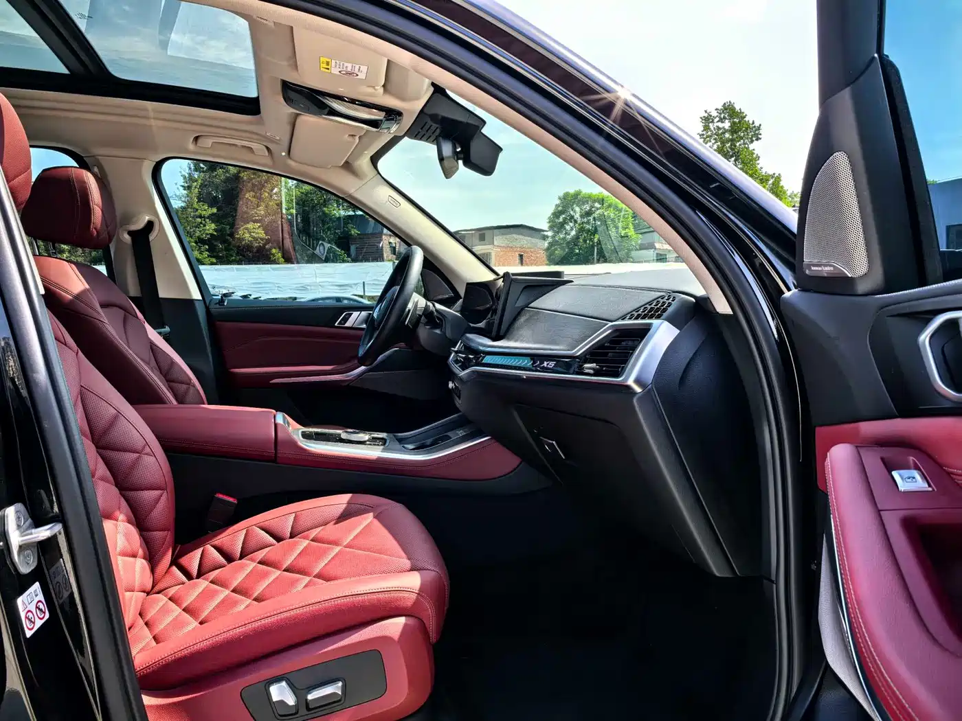 BMW X5 2023 xDrive 30Li Premium M Sport Black Night Package фото 6