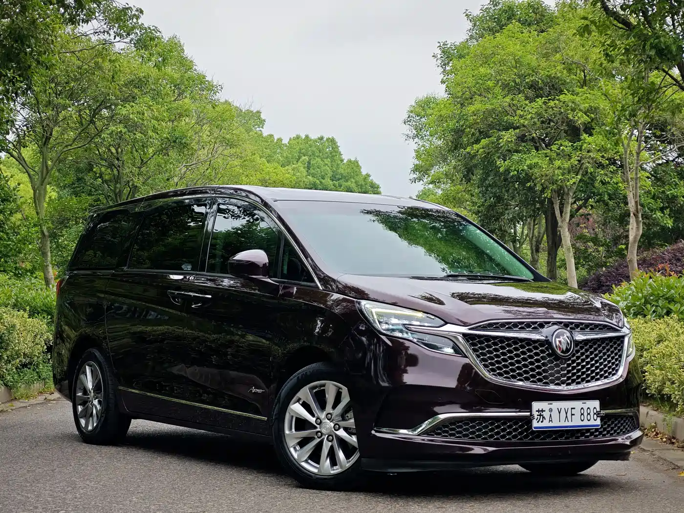 Buick GL8 2021 Avenir Aivia 7-Seater Family Edition фото 3