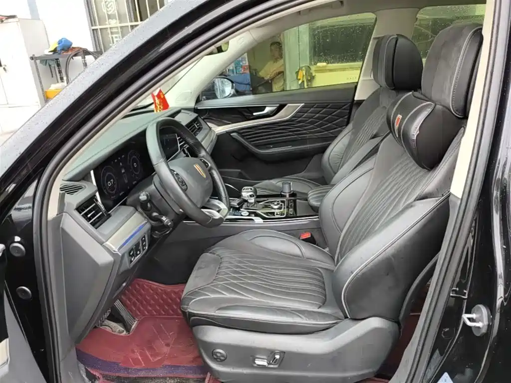 Hongqi HS5 2022 Facelift 2.0T Smart Flag Enjoyment Edition фото 15