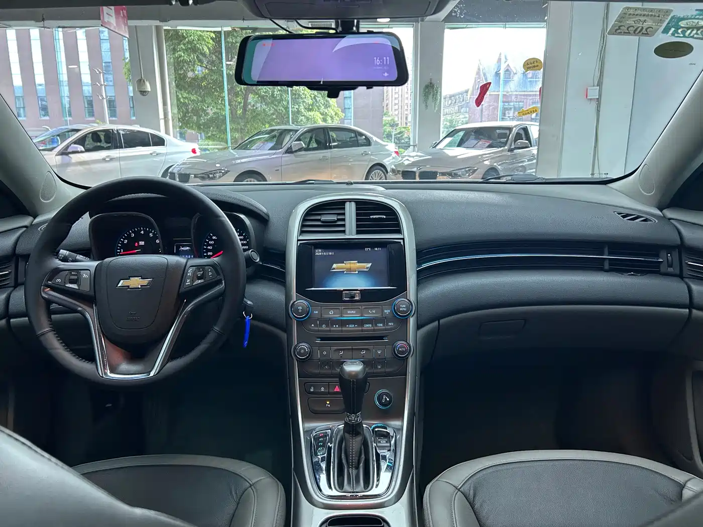 Chevrolet Malibu 2012 2.0L Automatic Comfort Edition фото 20