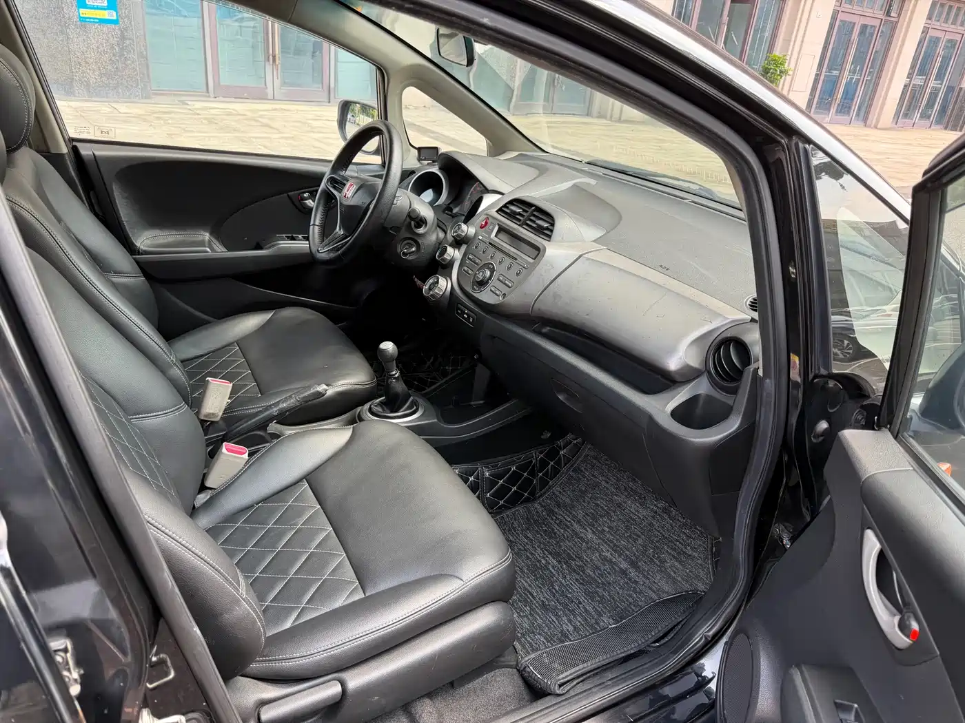 Honda Fit 2009 2008 Model 1.5L Manual Luxury Edition